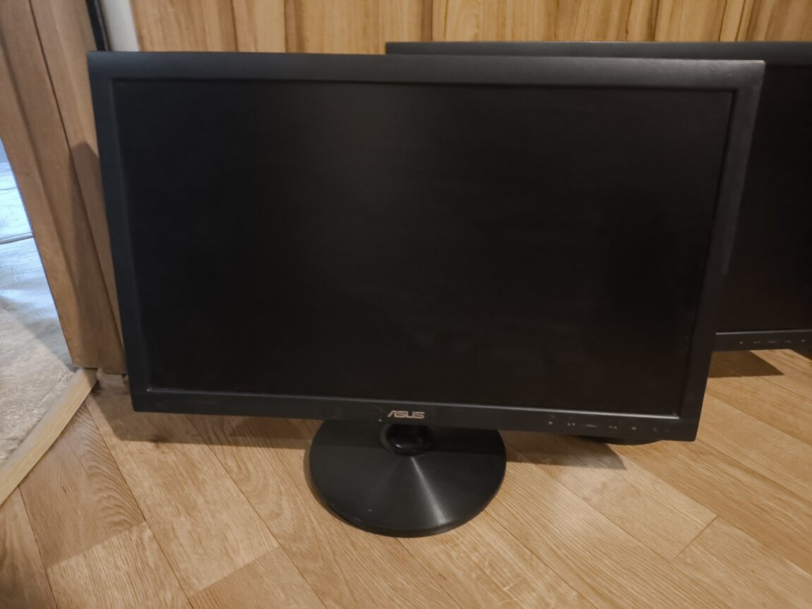 Asus 22 дюйма
