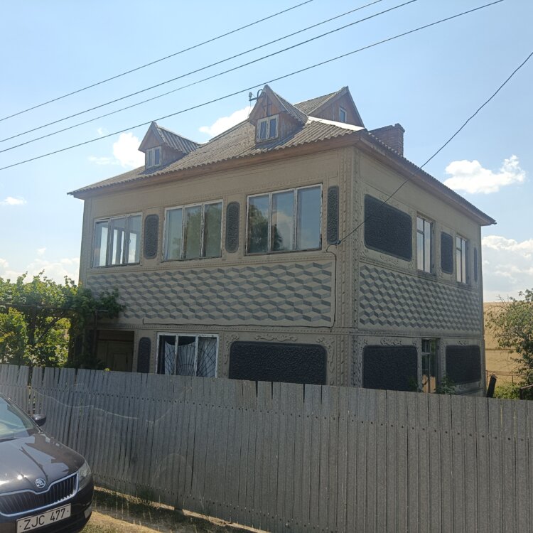 Продам Дом с. Протягайловка г. Бендеры (район СОТ ОРЕХ ). Под лесом 22000 $