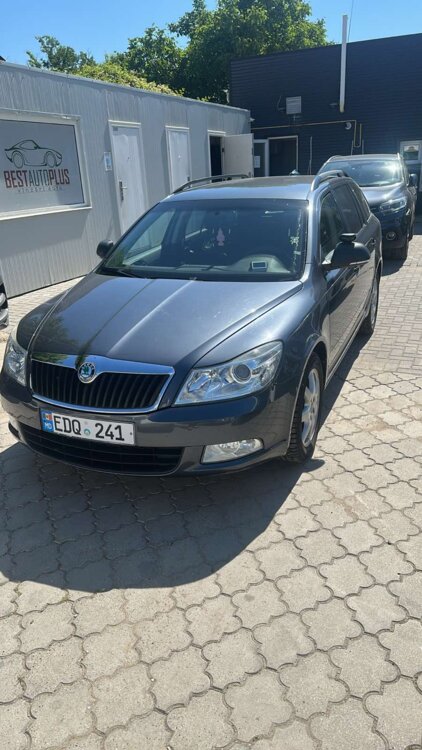 Продаётся Skoda Octavia A5 1.2 TSI. 2011 г. в. 7 ст. - АКПП. (105 л. с).