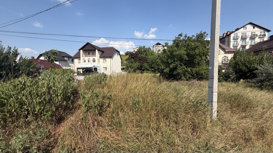 Teren pentru construcții, Durlești, 11 ari 330000 €