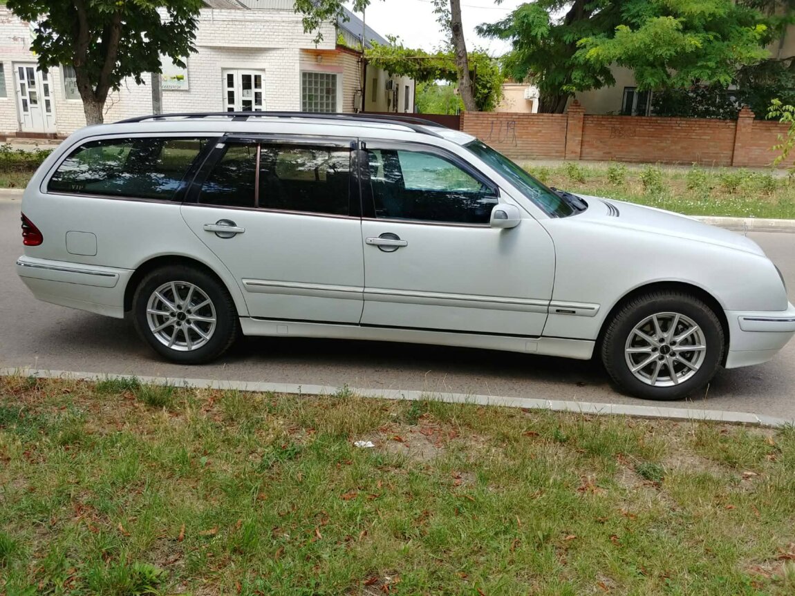 W210 рест. авангард 2.7 CDI /6MКП экономичный трасса 5-6л