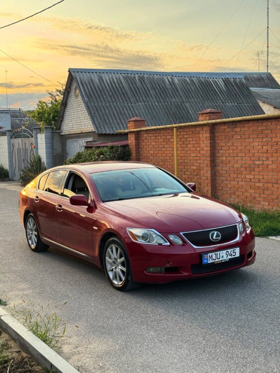 Срочно!!! Lexus GS300, 2007 год, 3.0 бензин. MD регистрация! Европеец.