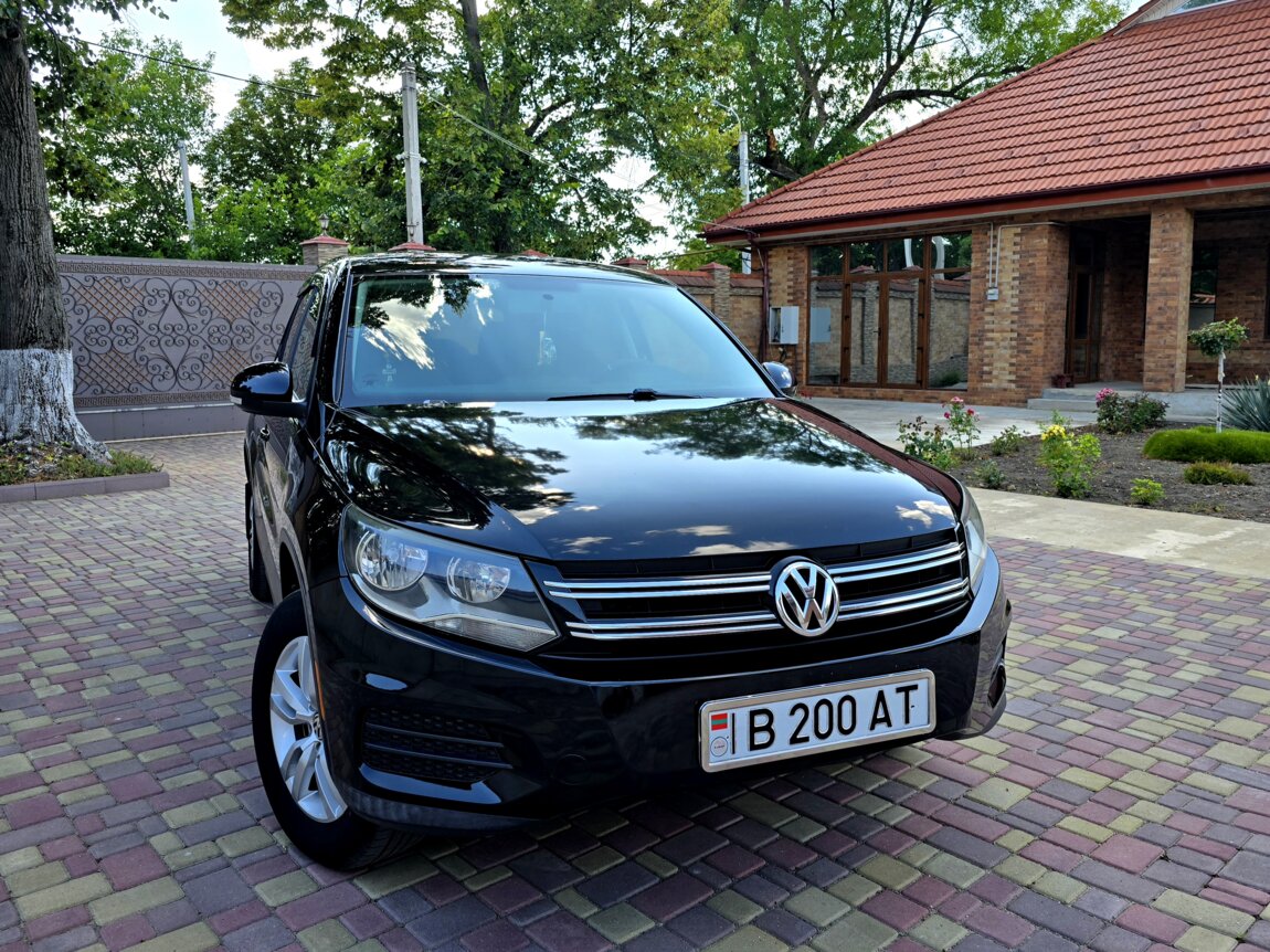 Продам VW Tiguan 2012 от хозяина. Цена договорная