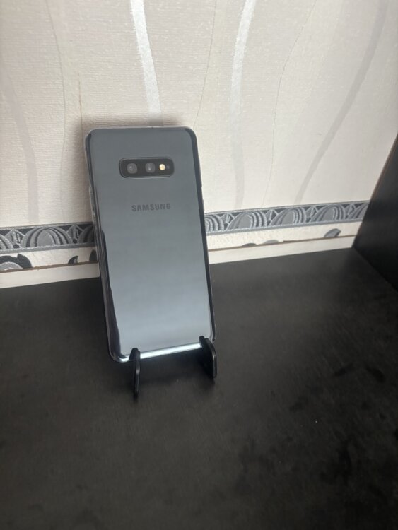 Samsung galaxy s10e