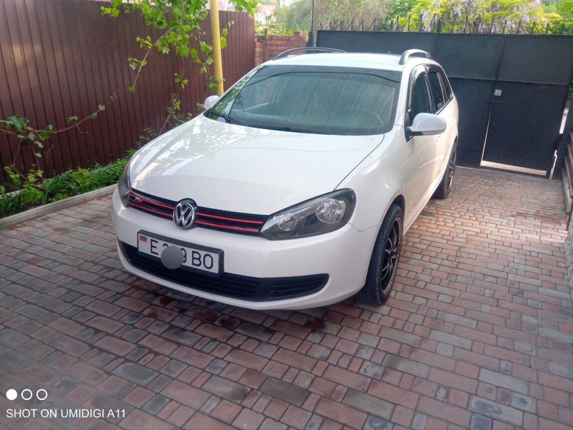 Фольксваген гольф 6 1.6 TDI Bluemotion Technology