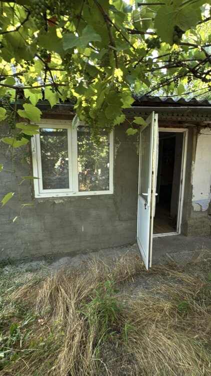Центр молд. части, ул. Терещенко 14500 €