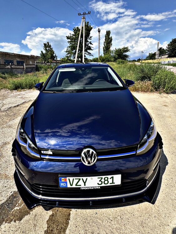 E-Golf с запасом хода от 270км