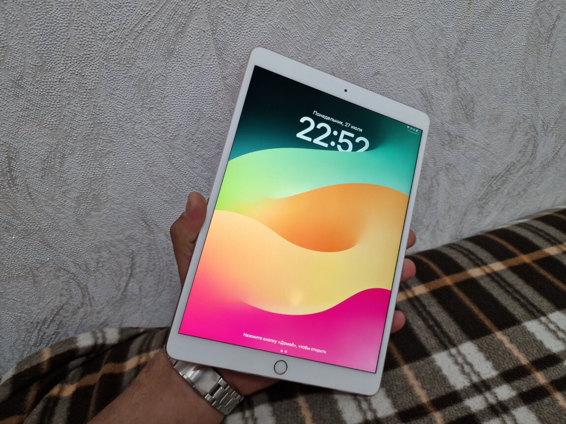 Apple iPad Pro 10.5