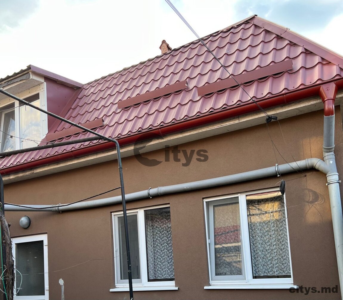 Casa - 100 m² , Chisinau 600 €