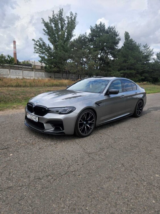BMW M5 Competition. 2019г. Обьем 4,4. Пробег 108 т. км. 625л. с.