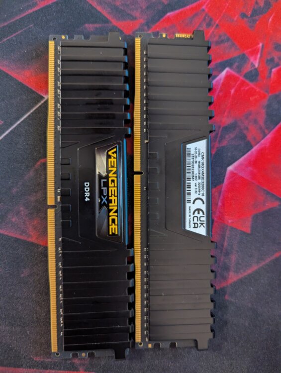 Corsair Vengeance LPX DDR4