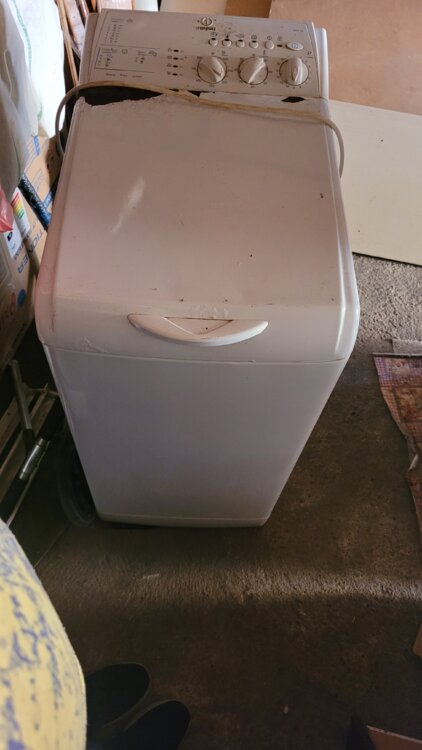 Indesit (вертикальная загрузка, 5 кг) Б/У