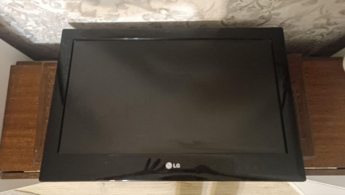 LG 22LE3300