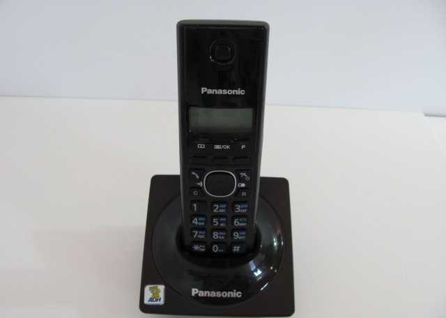 Продам стационарный телефон Panasonic KX-TG1711UA
