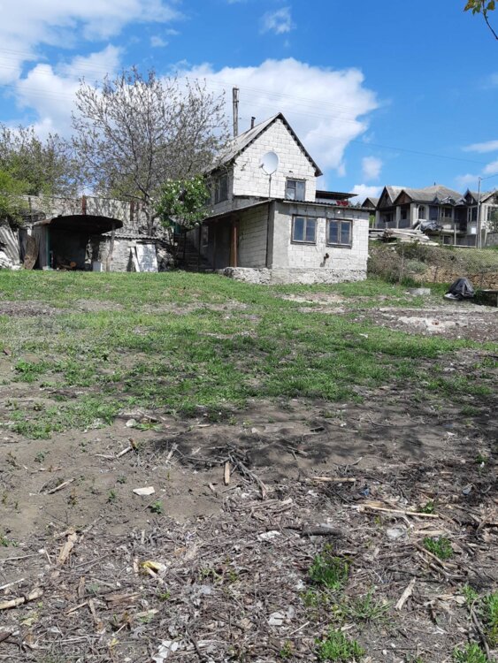 VILA LA DOAR 3 MIN. DE LA CHISINAU URGENT 34900 €