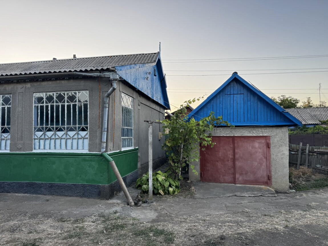 Дом в селе Фарладаны, продаю меняю (квартира, участок) с моей доплатой 19400 $