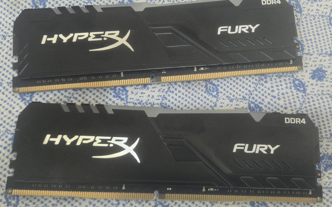 DDR4 HyperX FURY RGB 3200 МГц 32Гб (2 x 16)