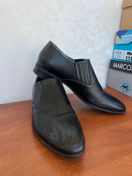 Продам мужские туфли