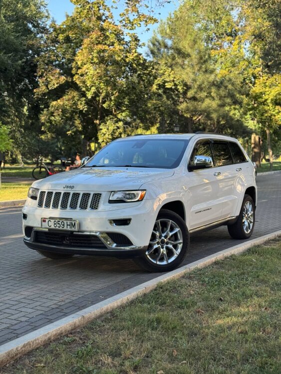 Jeep Grand Cherokee 2015 год, 3.0 дизель Полный привод Автомат