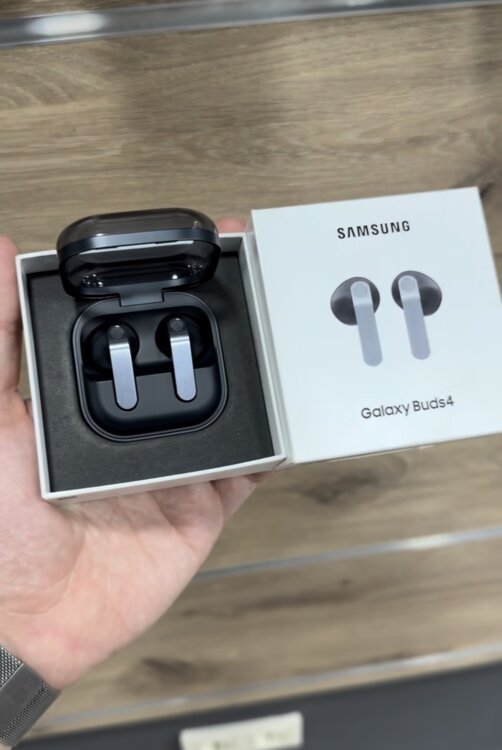 NEW Galaxy Buds 4 РАССРОЧКА