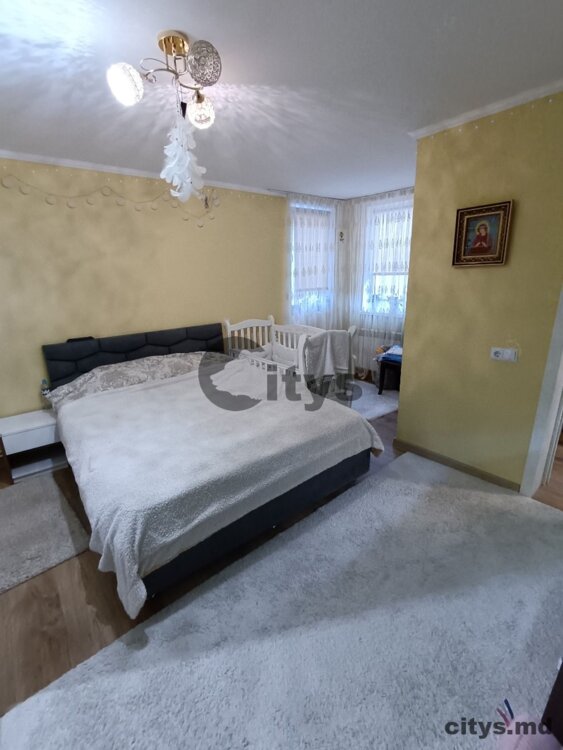 Apartament - 100 m² , Chișinău, Buiucani, str. Roșiori 160000 €