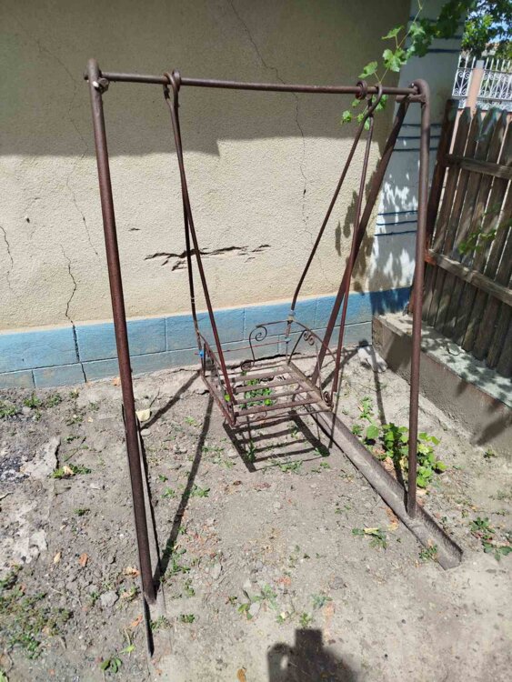Продам качели