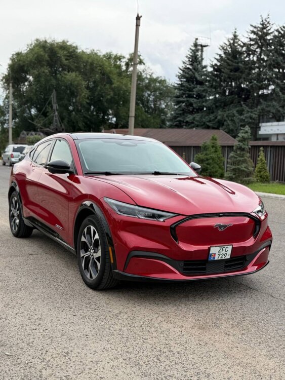 Ford Mustang Mach-E 2021