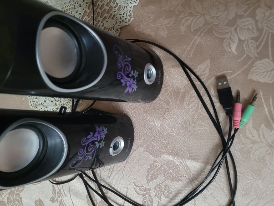 Продам колонки, предлагайте цены