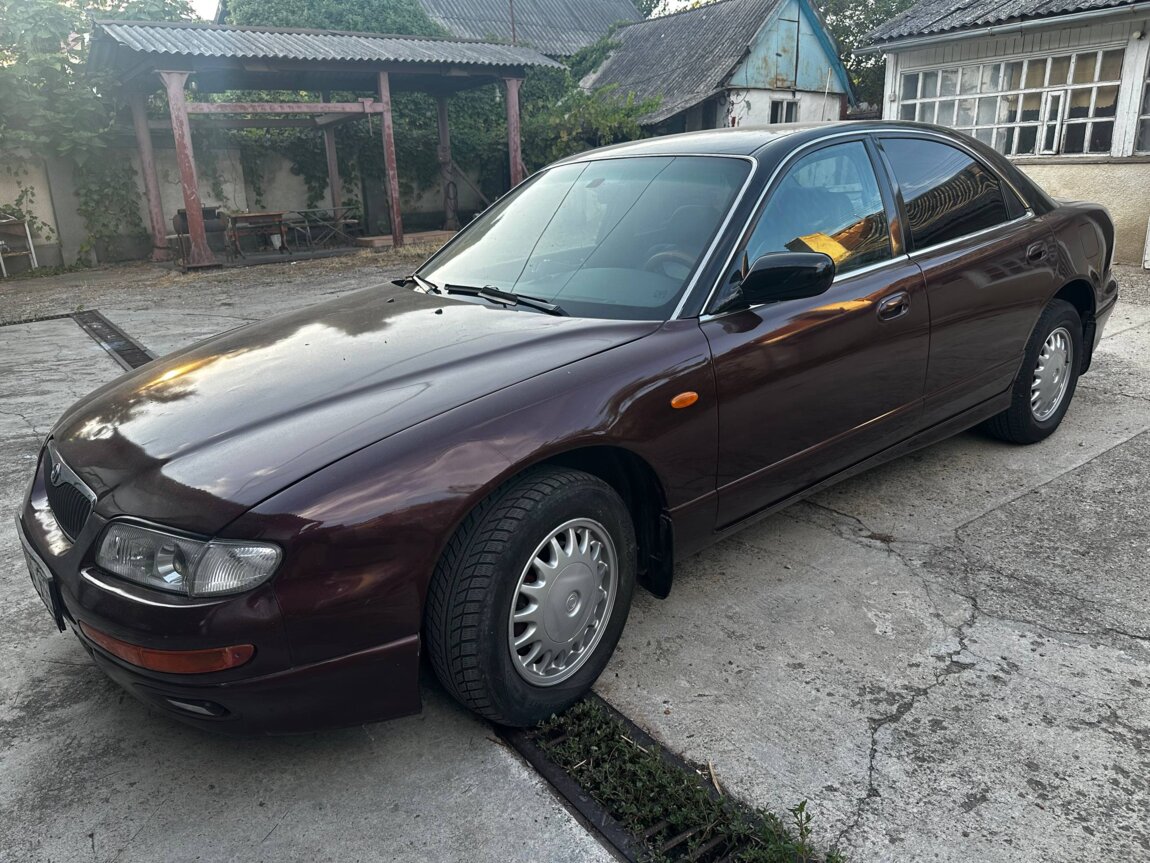 Mazda Xedos 9