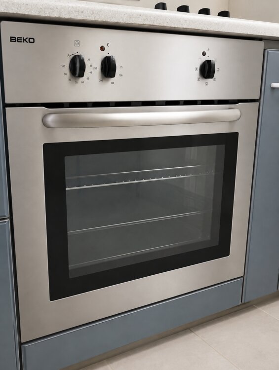 Продам встроенный духовой шкаф BEKO