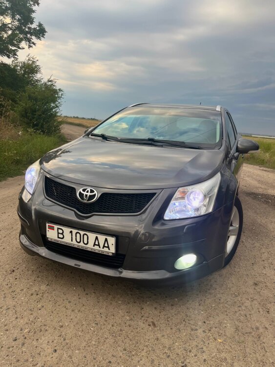 Продам эксклюзивную Тойоту Авенсис т27