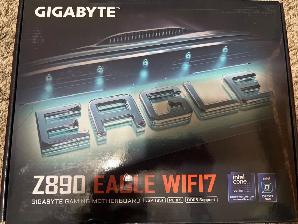 Материнская плата Gigabyte Z890 EAGLE WIFI7 новая в упаковке