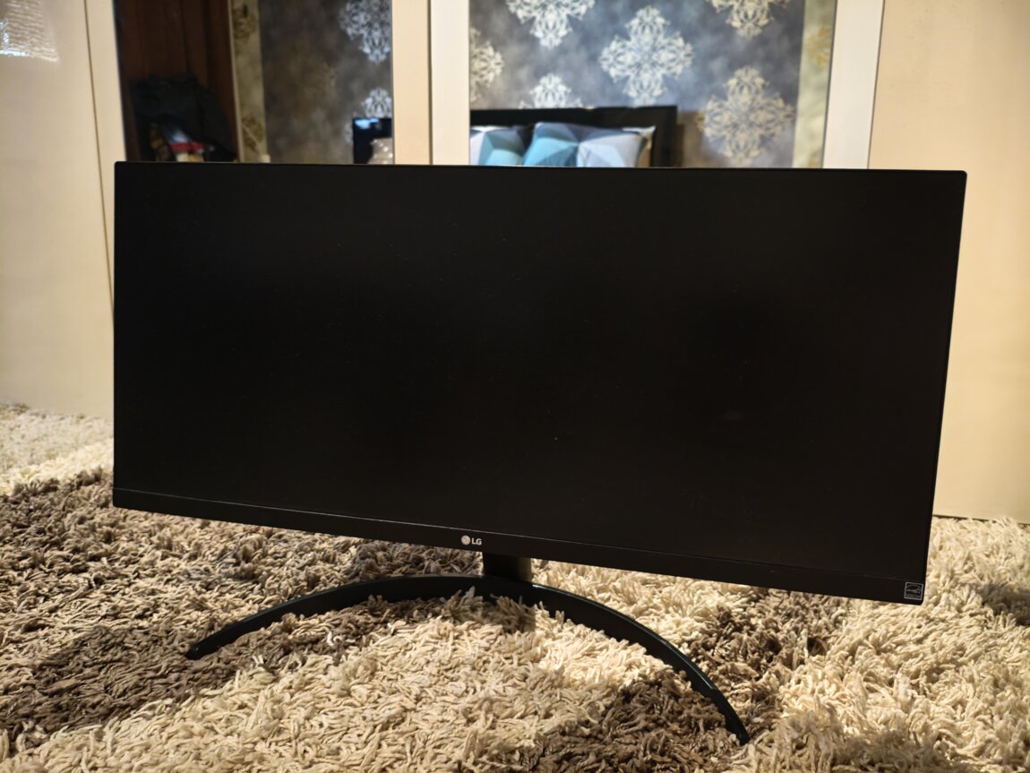 Продам монитор LG 29WP500-B 29" UltraWide IPS 75 Гц