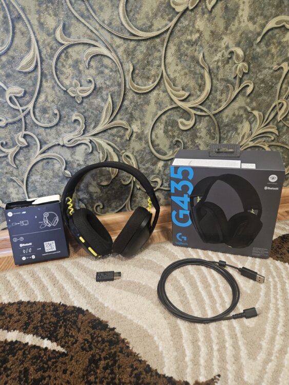 Продаю наушники Logitech G435