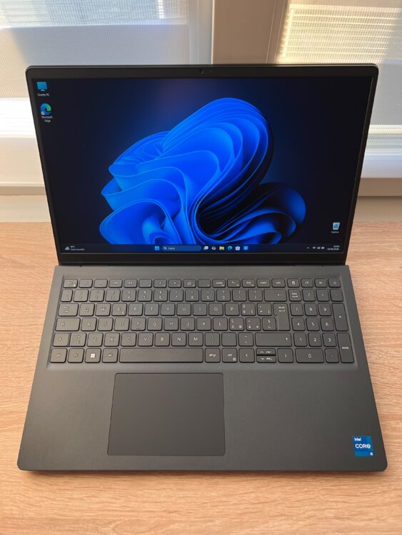 DELL Pro 15 Essential / РАССРОЧКА / ГАРАНТИЯ /