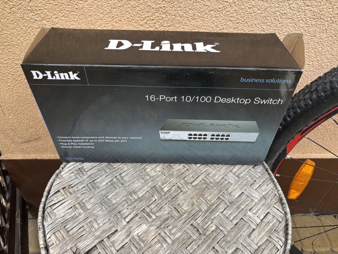 D-Link DES-1016D — 16-портовый коммутатор