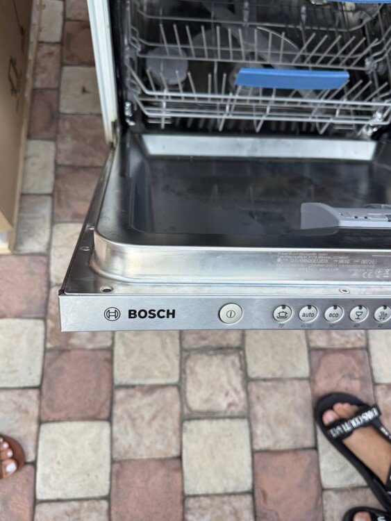Посудомойка BOSCH