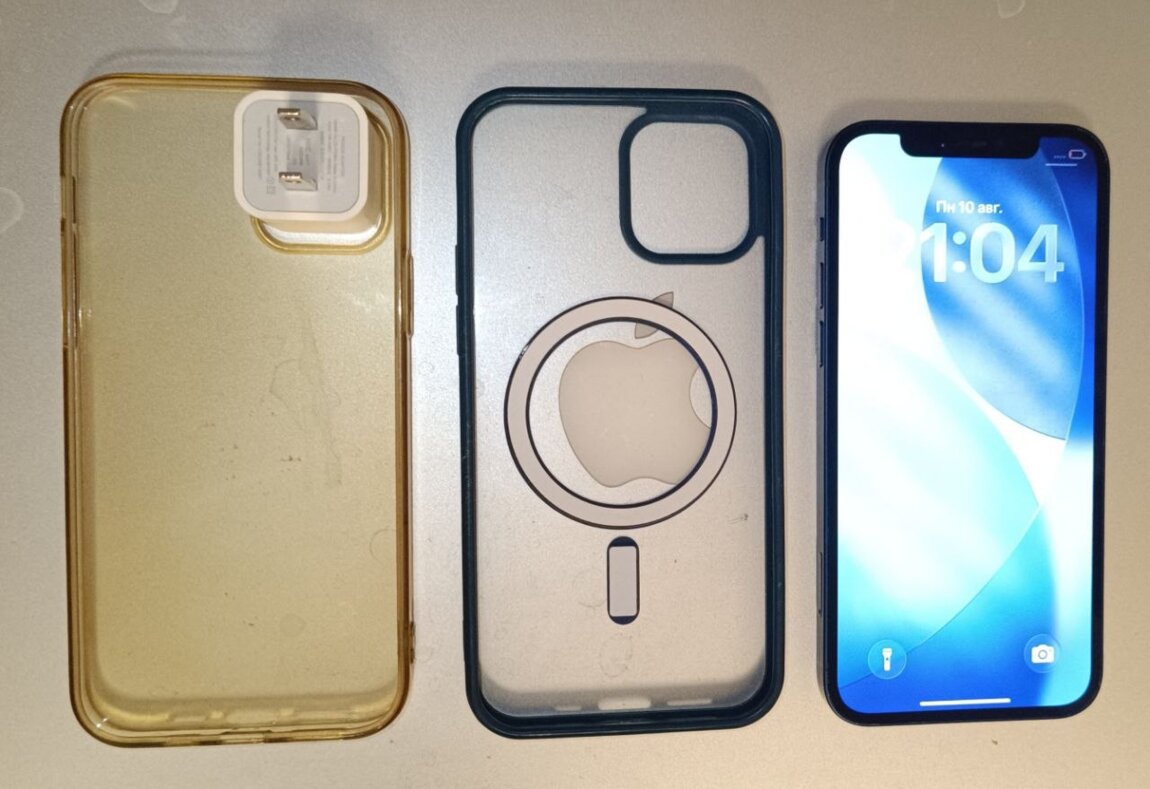 iPhone 12 ✅ 128 Гб ✅ Батарея 76% ✅ СОСТОЯНИЕ НОВОГО + 2 чехла зарядка