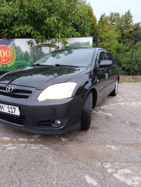 Corola 2006 5500$