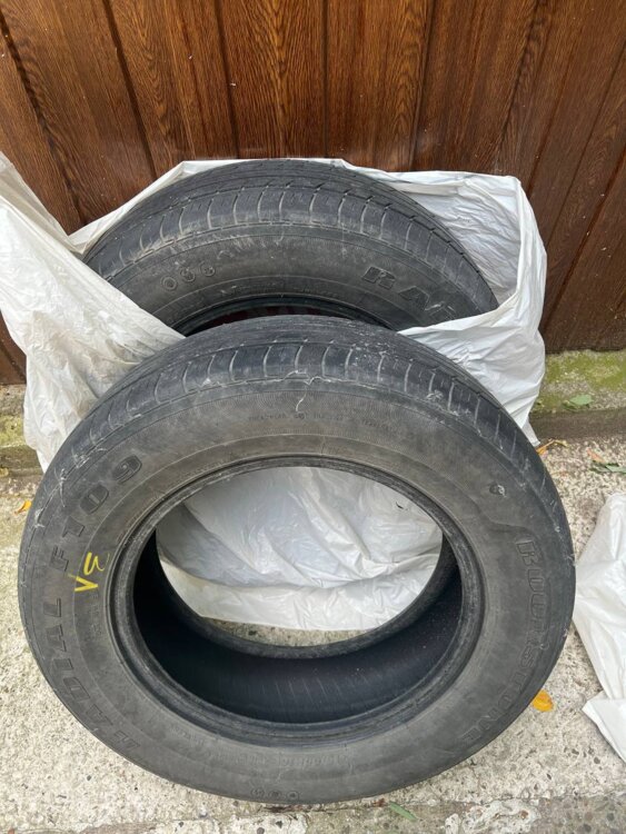 Продам летние шины Radial F109 215*65R16