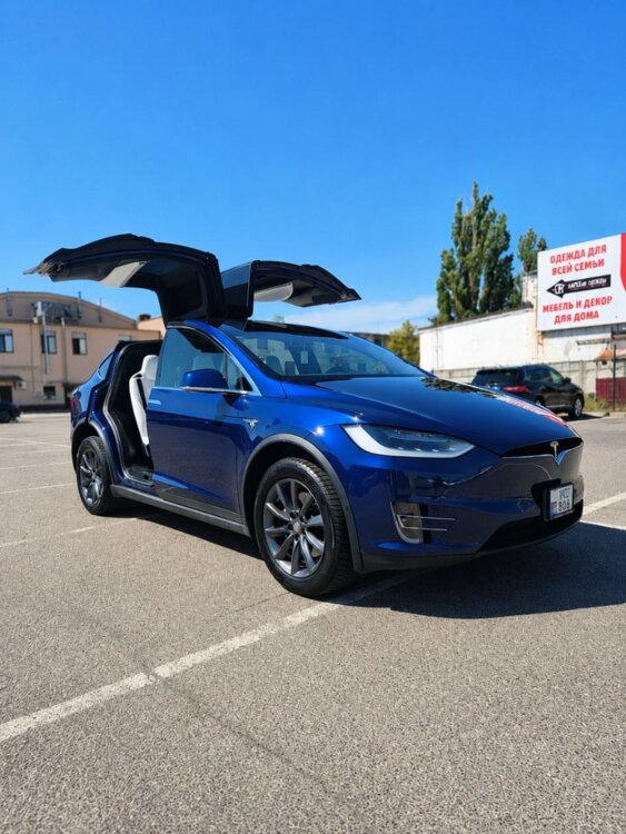 Tesla Model X 100D 2018 Intel HW3