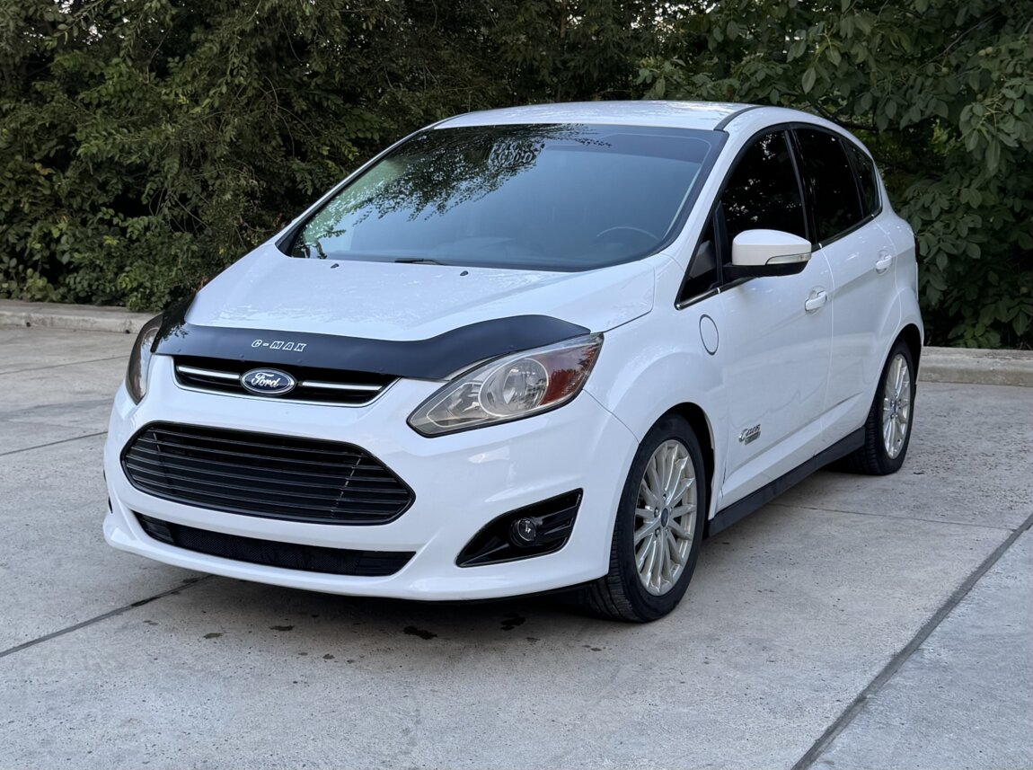 Ford C MAX plugin hybrid.