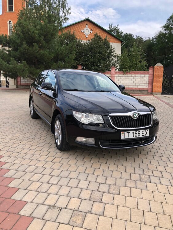 Skoda Superb Laurin & Klement, 2010 год, 1.8 бензин, АКПП