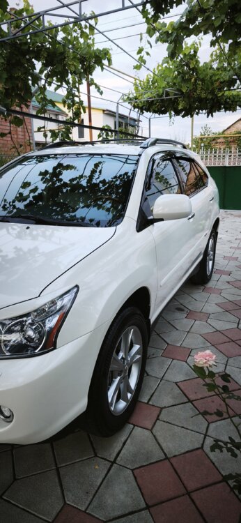 Продам Lexus rx 400h
