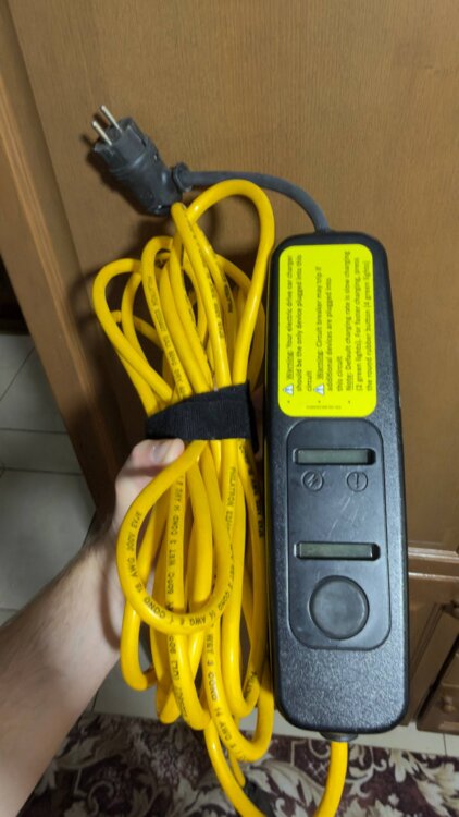 Топовое зарядное устройство Intertek type1