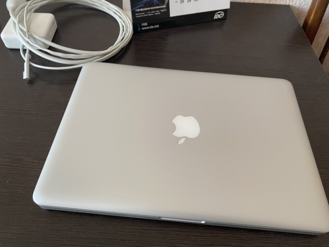 Apple MacBook Pro (13-inch, Mid 2012)