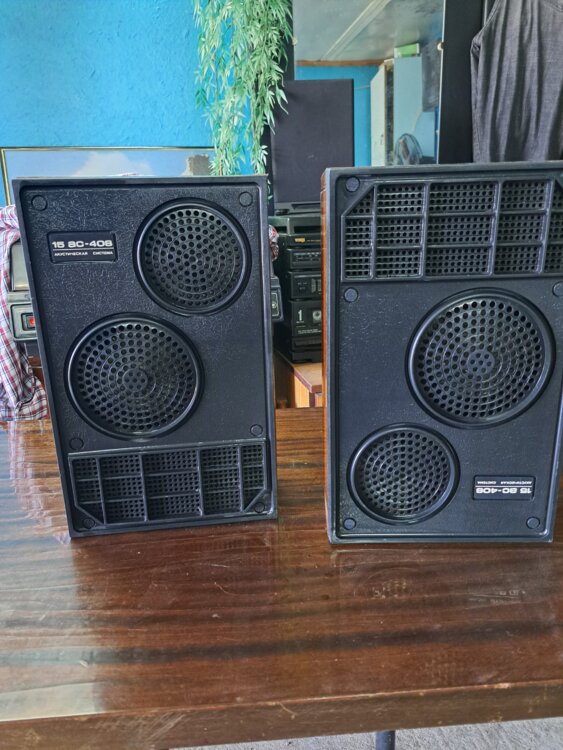 Продам колонки 15АС-408
