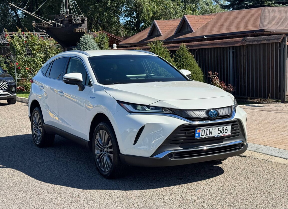Продам Toyota Venza 2021 года 2.5 Hybrid Пробег: 55 тыс. миль