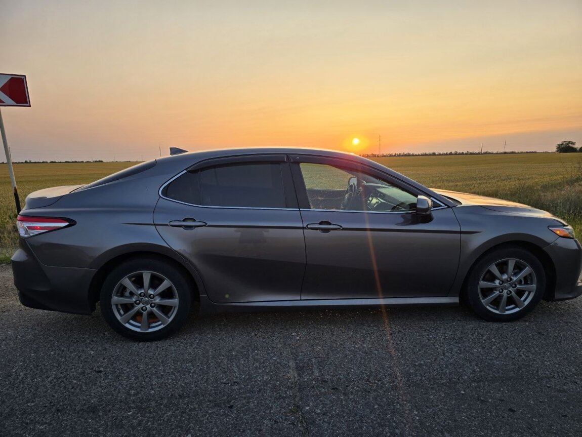 Продам Toyota Camry L 2020 года