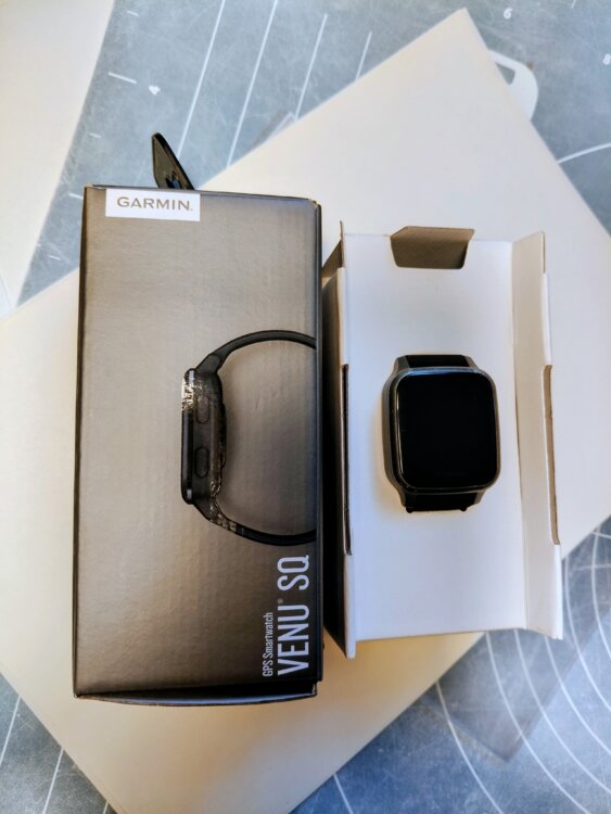 Garmin VENU SQ